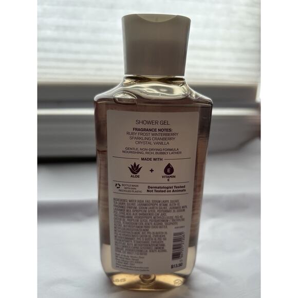 Bath and Body Works WINTER BERRY WONDER, Shower Gel - Picture 3 of 3